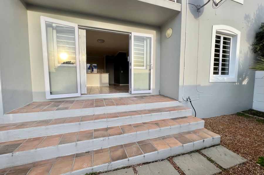 To Let 2 Bedroom Property for Rent in Blouberg Sands Western Cape